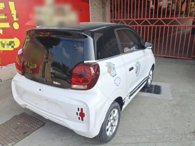 Roewe Clever — Фото автомобиля 6