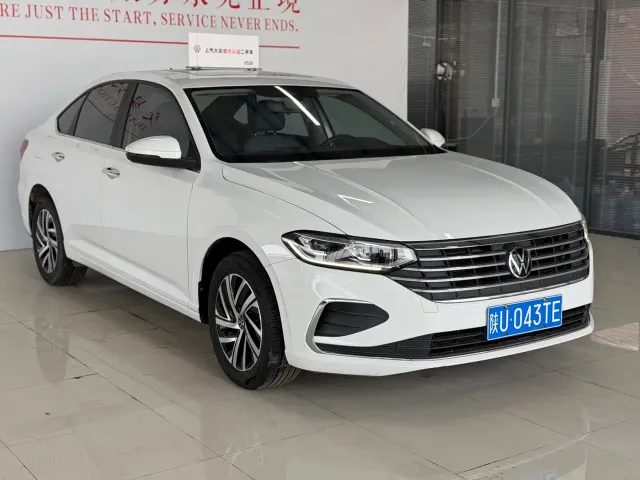 Volkswagen Lavida — Фото автомобиля 3