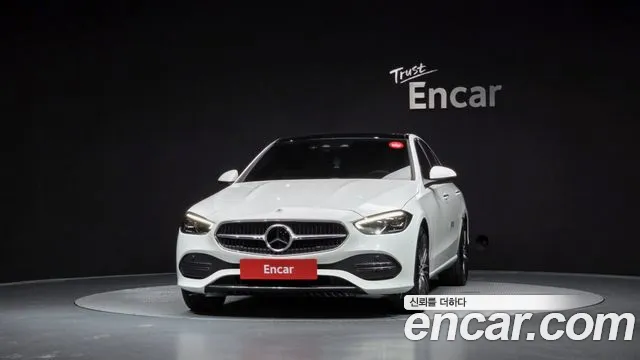 Mercedes-Benz C-Class — Фото автомобиля 3