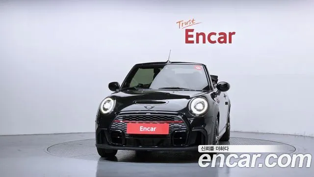 MINI Cooper Convertible — Фото автомобиля 3