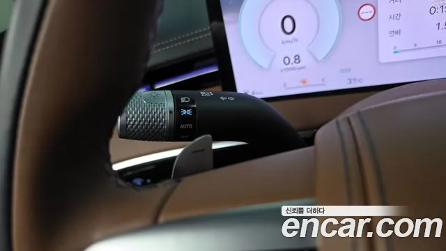 Genesis GV70 2.5T Бензин AWD — Фото автомобиля 27