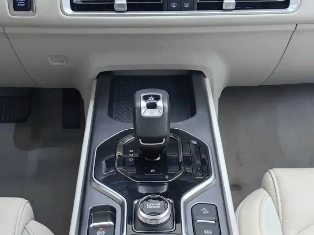 Geely ICON — Фото автомобиля 13
