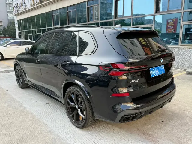 BMW X5 — Фото автомобиля 4