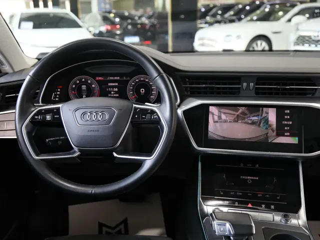 Audi A7 — Фото автомобиля 9
