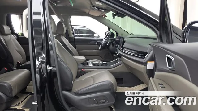 Kia Carnival 4th Gen — Фото автомобиля 17