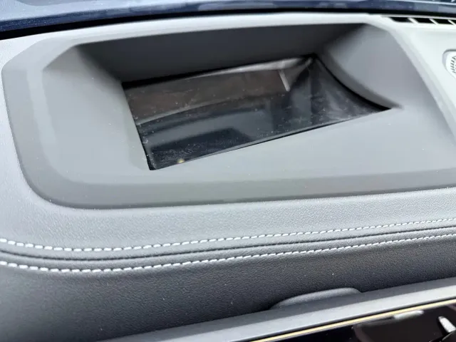 BMW 3 Series — Фото автомобиля 8