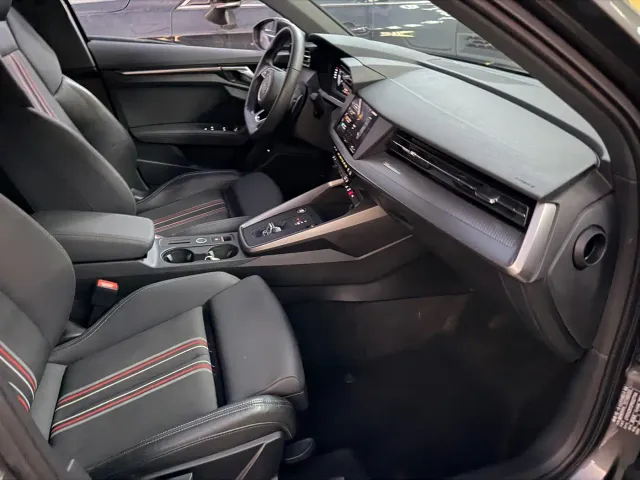 Audi A3 — Фото автомобиля 4