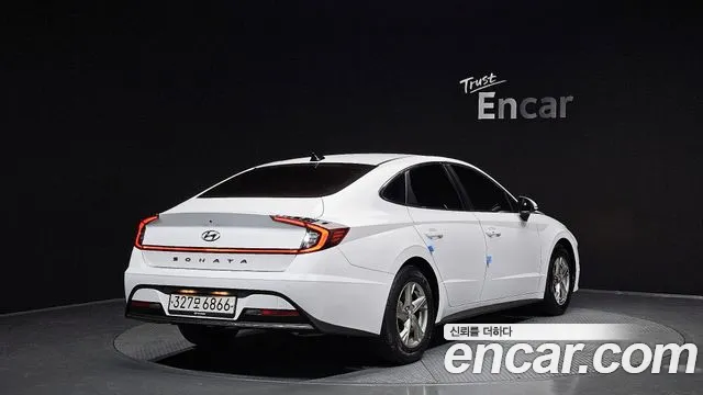 Hyundai Sonata Sonata (DN8) 2.0 LPG(Для проката) — Фото автомобиля 2