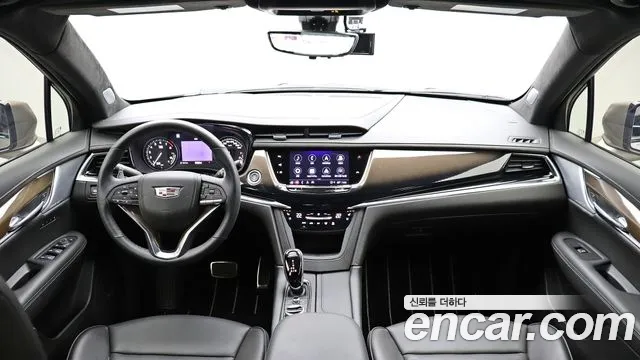 Cadillac XT6 — Фото автомобиля 7