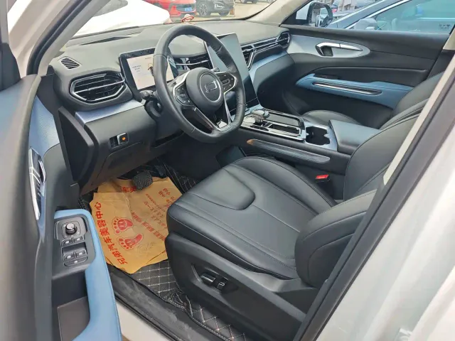 Bestune T90 — Фото автомобиля 4