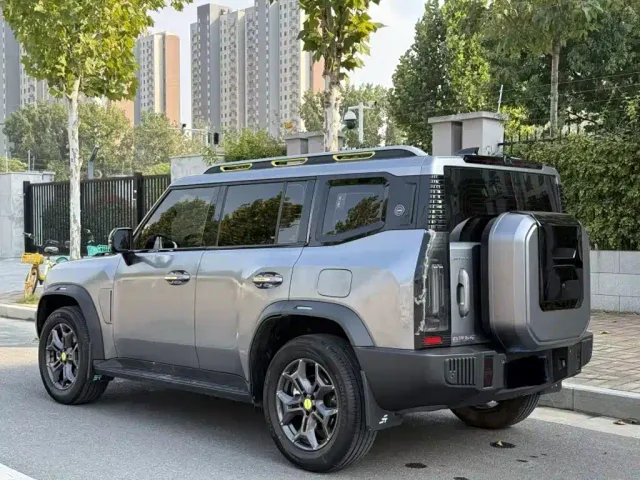 Jetour T2 — Фото автомобиля 3