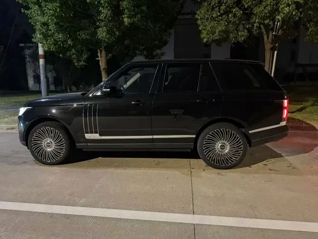 Land Rover Range Rover — Фото автомобиля 4