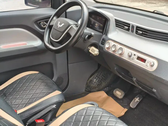 Wuling Hongguang Mini EV — Фото автомобиля 10
