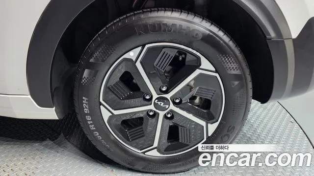 Kia Niro The All New Niro — Фото автомобиля 21