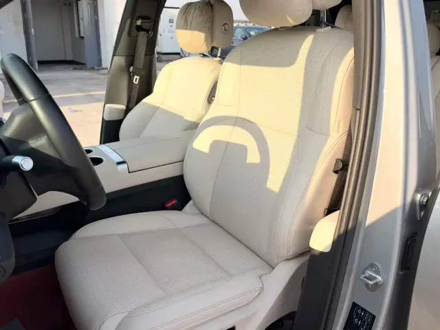 Li Auto L7 — Фото автомобиля 6