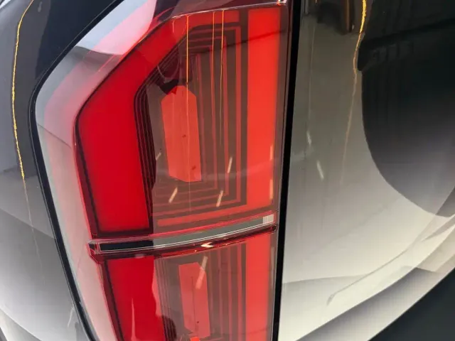 BYD FangChengBao Leopard 5 — Фото автомобиля 12