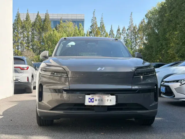 Onvo L90 — Фото автомобиля 2
