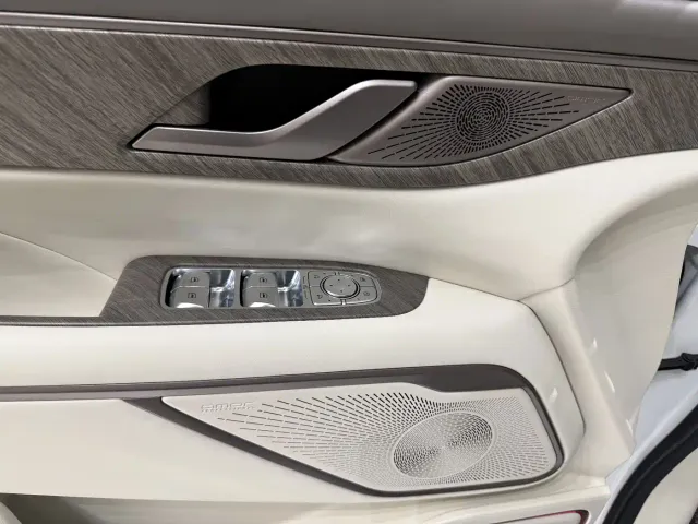 Wey Alpine — Фото автомобиля 7