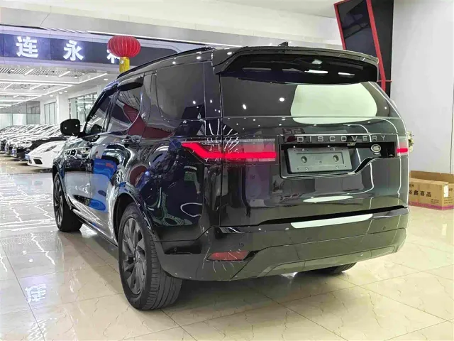 Land Rover Discovery — Фото автомобиля 16