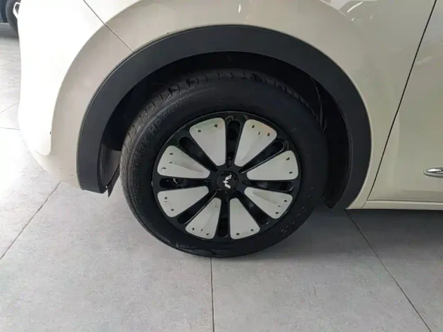 Wuling Bingo — Фото автомобиля 22