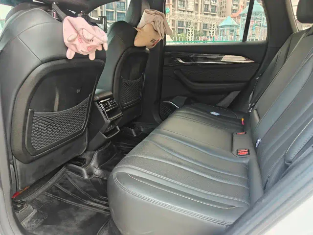 Geely Xingyue L — Фото автомобиля 6