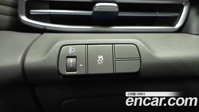 Hyundai Avante — Фото автомобиля 27