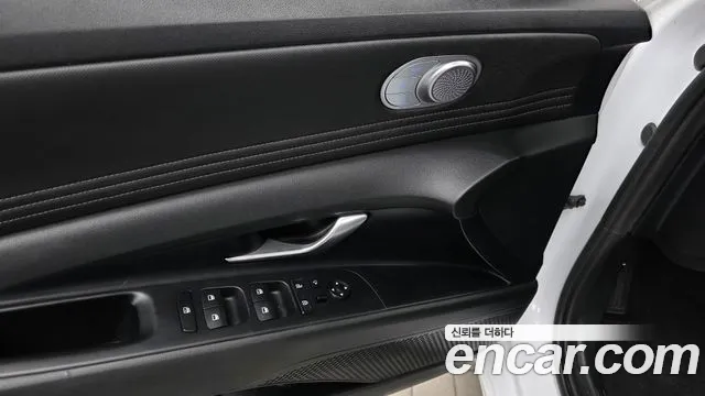Hyundai Avante CN7 — Фото автомобиля 28