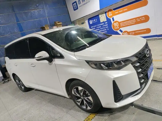 GAC Trumpchi M6 — Фото автомобиля 3