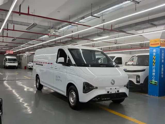 Dongfeng Dragon Glory 9S — Фото автомобиля 3