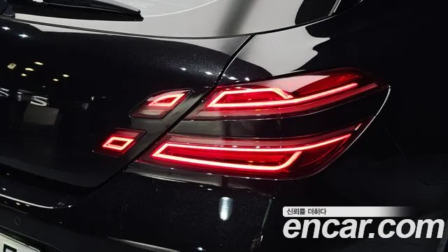 Genesis G70 — Фото автомобиля 8