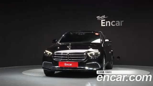 Mercedes-Benz E-Class W213 — Фото автомобиля 3