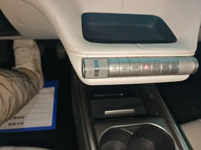 BYD Dolphin 2021 Model 405km Fashion Edition — Фото автомобиля 13