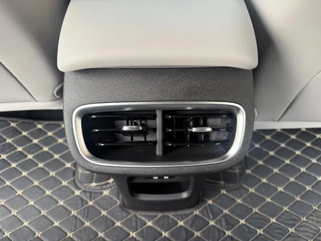 BYD Sealion 06 New Energy 2025 Model EV 520 Pilot Edition — Фото автомобиля 23