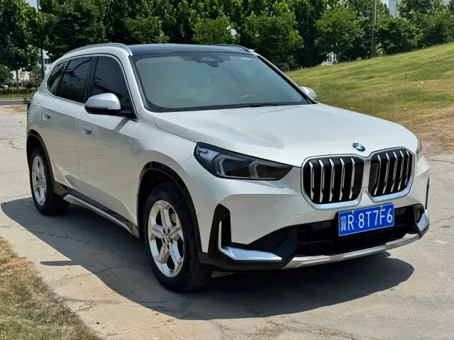 BMW X1 — Фото автомобиля 3