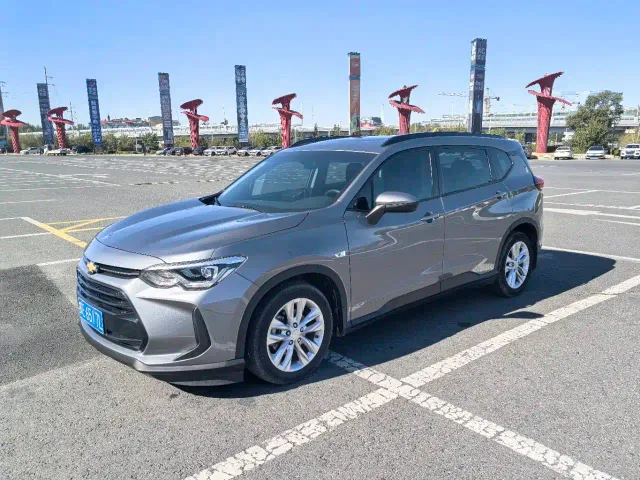 Chevrolet Orlando — Фото автомобиля 13