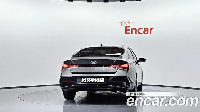 Hyundai AVANTE Новый Avante (CN7) — Фото автомобиля 4