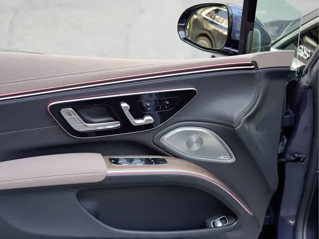 Mercedes-Benz EQS — Фото автомобиля 20
