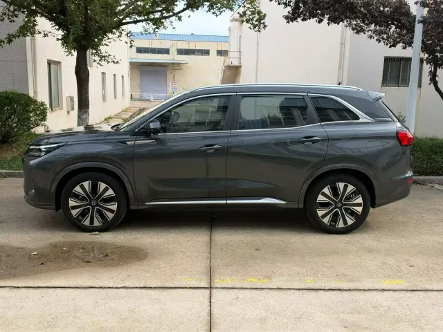 Landian E5 PLUS — Фото автомобиля 2