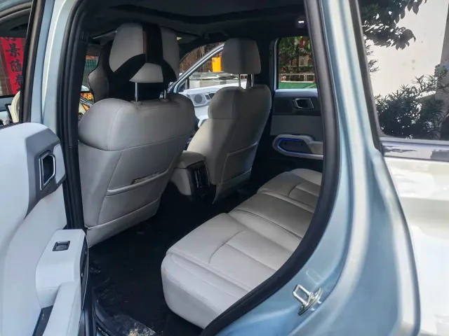 BYD FangChengBao Titanium 3 — Фото автомобиля 2