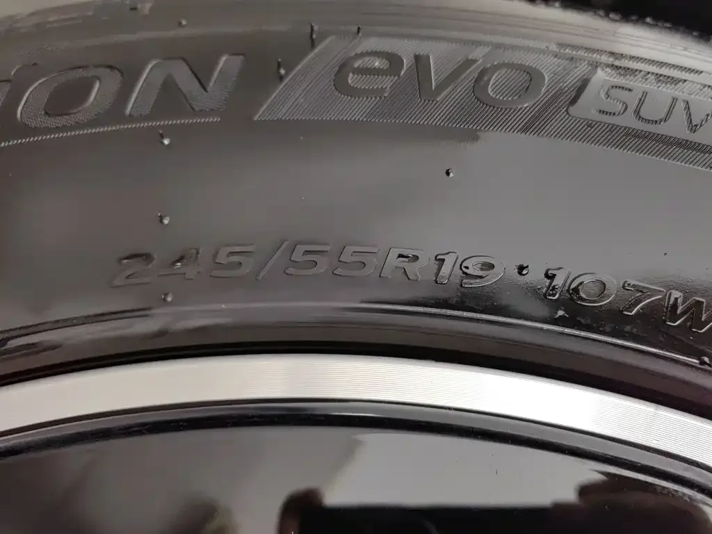 Xiaomi Auto Xiaomi YU7 2025 Extended Range RWD Edition — Фото автомобиля 24
