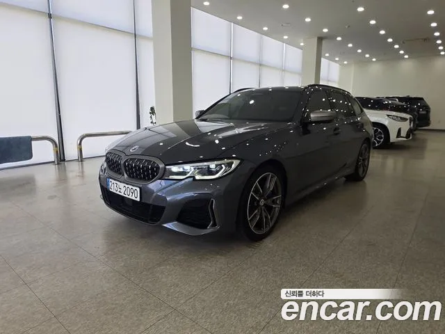 Фотография автомобиля — BMW 3-Series