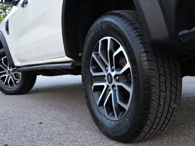 Ford Ranger — Фото автомобиля 10