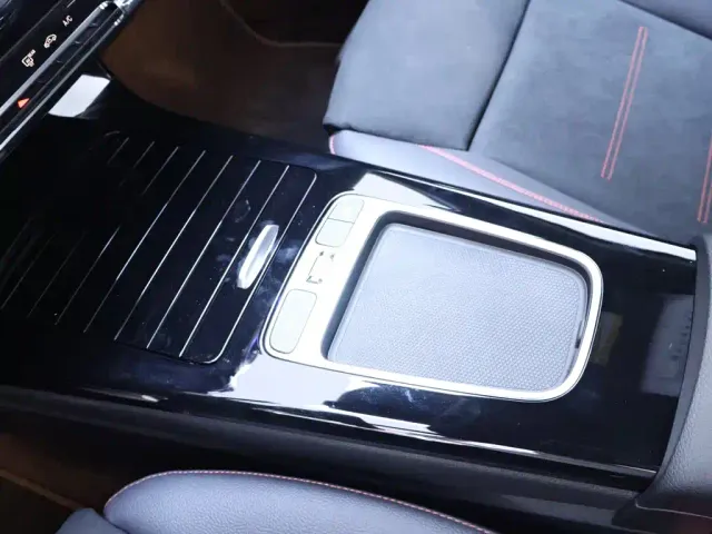 Mercedes-Benz A-Class — Фото автомобиля 12