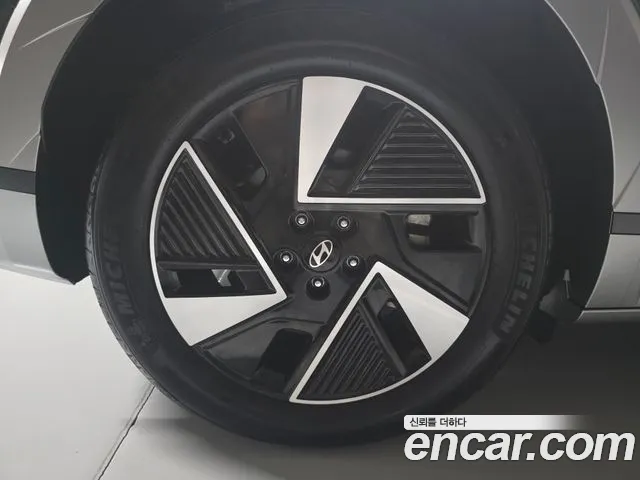 Hyundai Ioniq 5 — Фото автомобиля 20