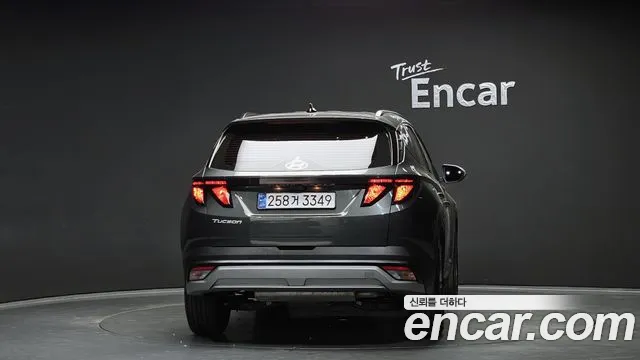 Hyundai Tucson — Фото автомобиля 4