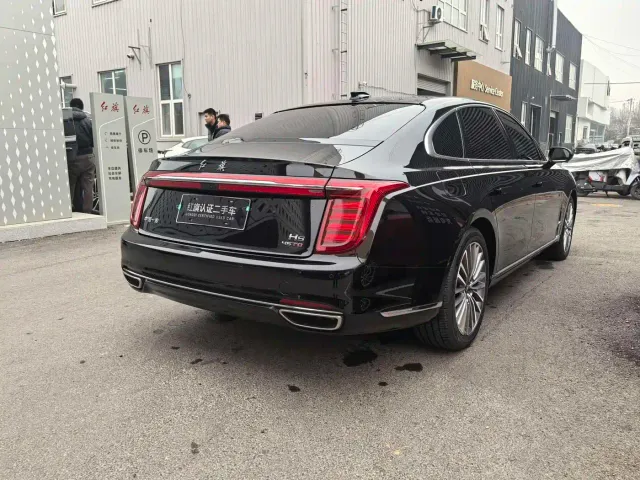 Hongqi H9 — Фото автомобиля 8