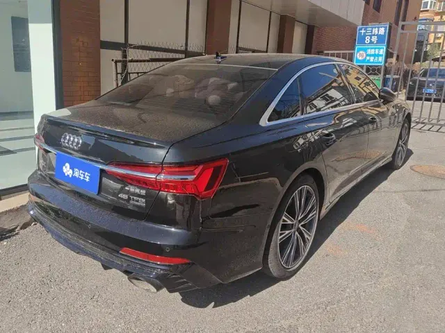 Audi A6L — Фото автомобиля 3