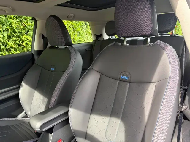 MINI Hatch — Фото автомобиля 16