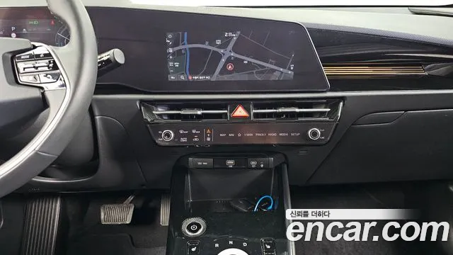 Kia Niro Niro (New) — Фото автомобиля 15