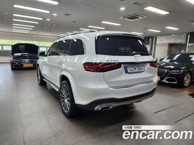 Mercedes-Benz GLS-Class — Фото автомобиля 2
